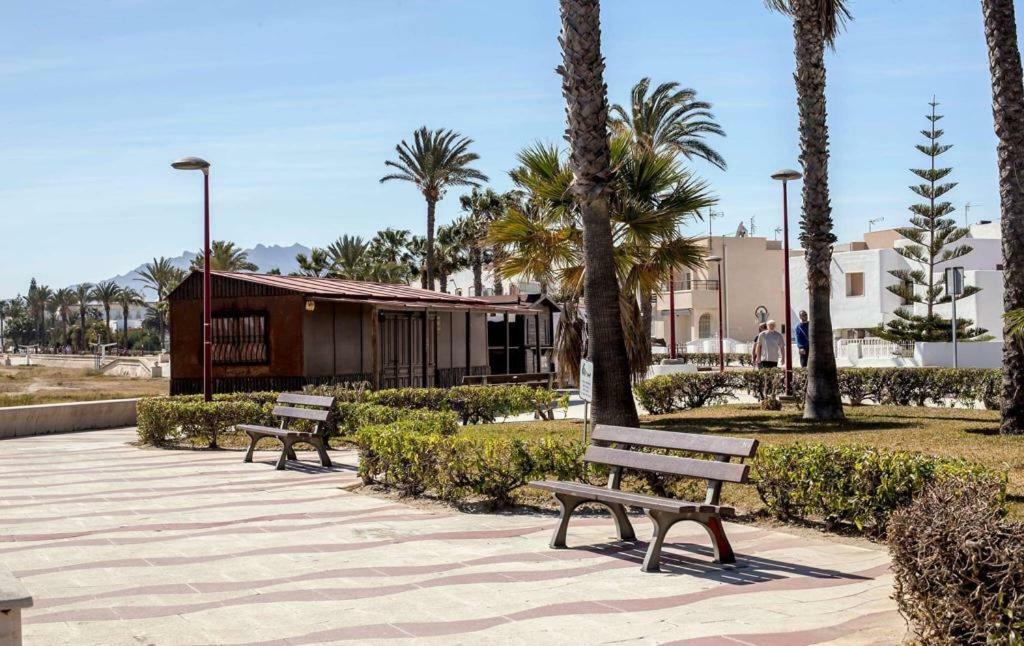 Atico Del Sol Laguna Beach Vera Playa المظهر الخارجي الصورة
